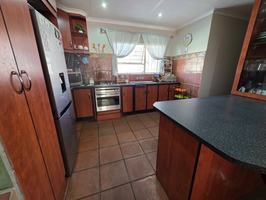 3 Bedroom Property for Sale in Noordrand Mpumalanga