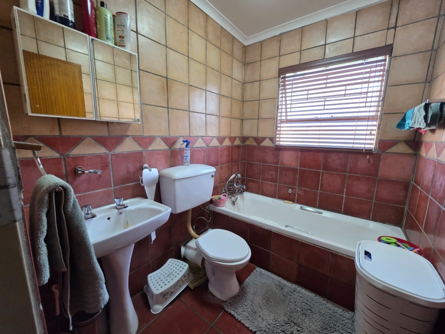 3 Bedroom Property for Sale in Noordrand Mpumalanga