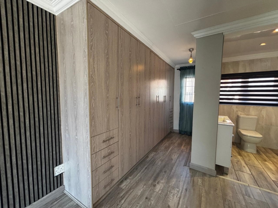 3 Bedroom Property for Sale in Kruinpark Mpumalanga