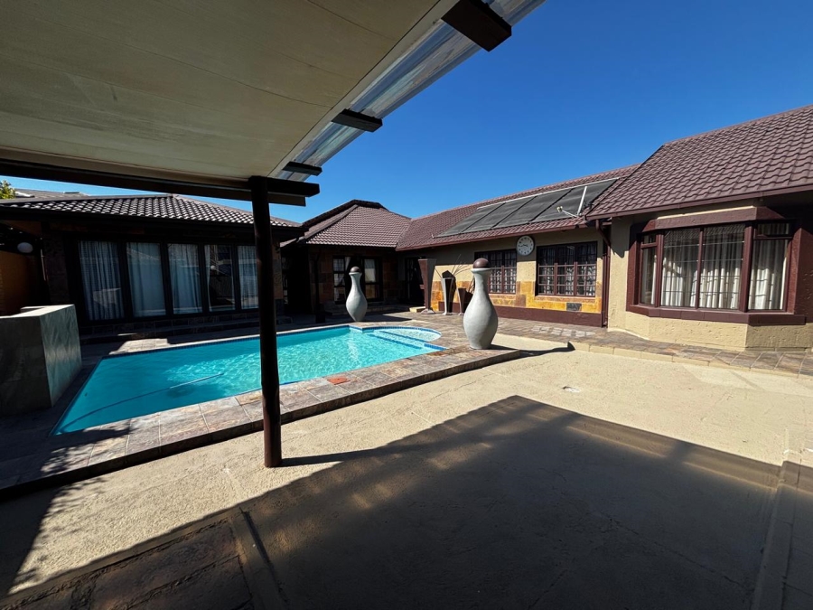 3 Bedroom Property for Sale in Kruinpark Mpumalanga