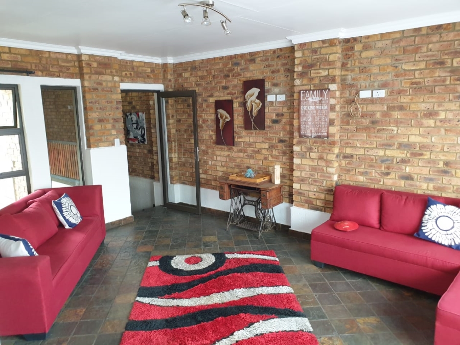 3 Bedroom Property for Sale in Kruinpark Mpumalanga