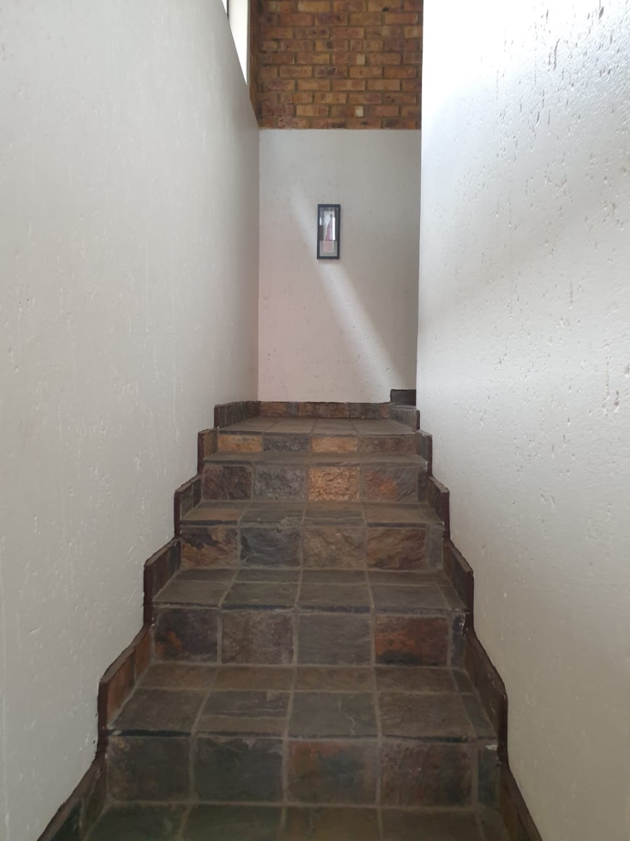 3 Bedroom Property for Sale in Kruinpark Mpumalanga
