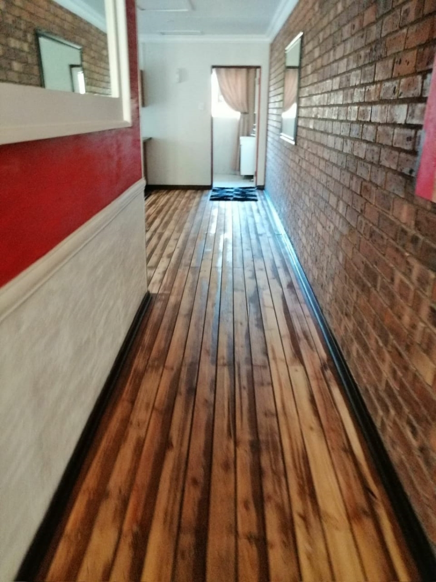 3 Bedroom Property for Sale in Kruinpark Mpumalanga