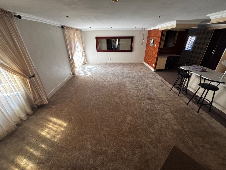 3 Bedroom Property for Sale in Kruinpark Mpumalanga