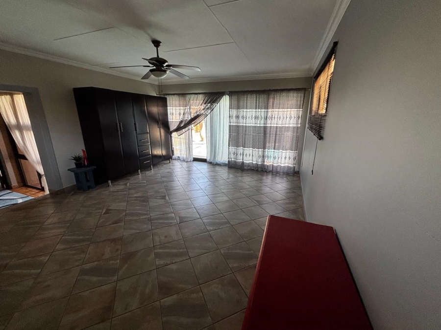 3 Bedroom Property for Sale in Kruinpark Mpumalanga