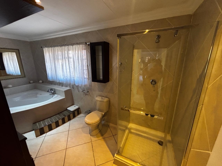 3 Bedroom Property for Sale in Kruinpark Mpumalanga