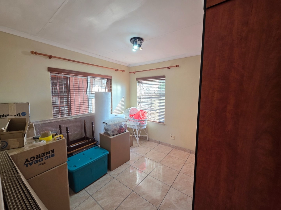 3 Bedroom Property for Sale in Kruinpark Mpumalanga