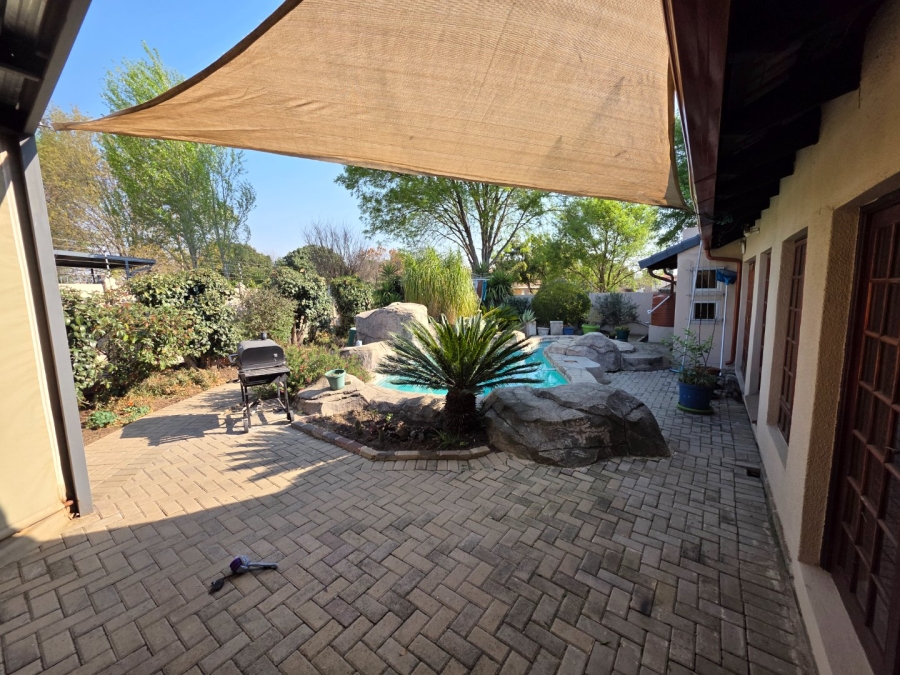 3 Bedroom Property for Sale in Kruinpark Mpumalanga