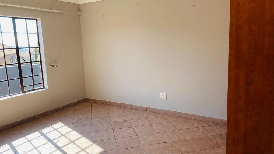 To Let 3 Bedroom Property for Rent in Die Heuwel Mpumalanga