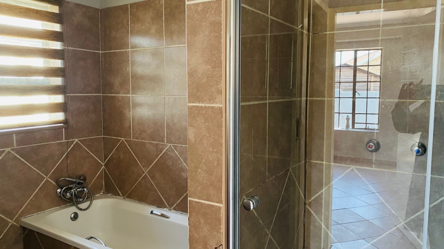 To Let 3 Bedroom Property for Rent in Die Heuwel Mpumalanga