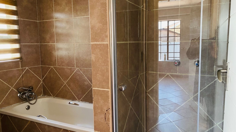 To Let 3 Bedroom Property for Rent in Die Heuwel Mpumalanga