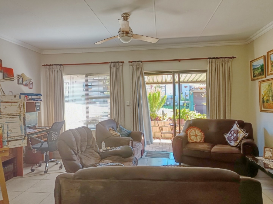 2 Bedroom Property for Sale in White River Mpumalanga