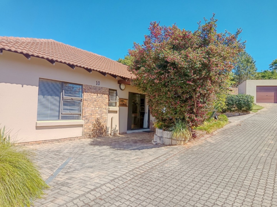 2 Bedroom Property for Sale in White River Mpumalanga