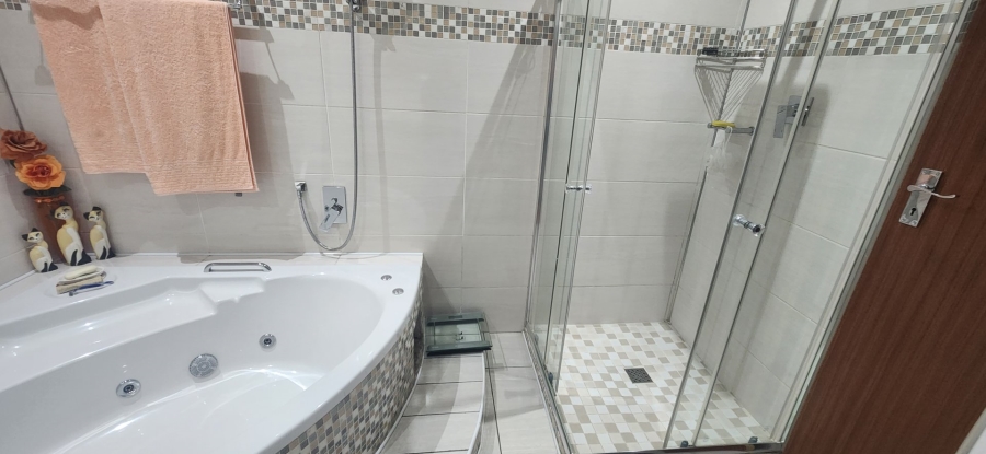 4 Bedroom Property for Sale in Standerton Mpumalanga