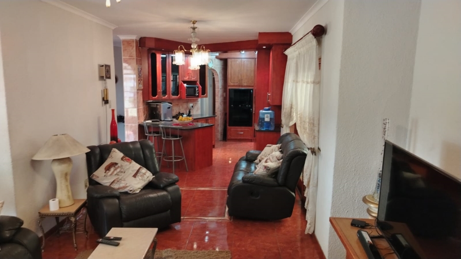 5 Bedroom Property for Sale in Del Judor Ext 2 Mpumalanga