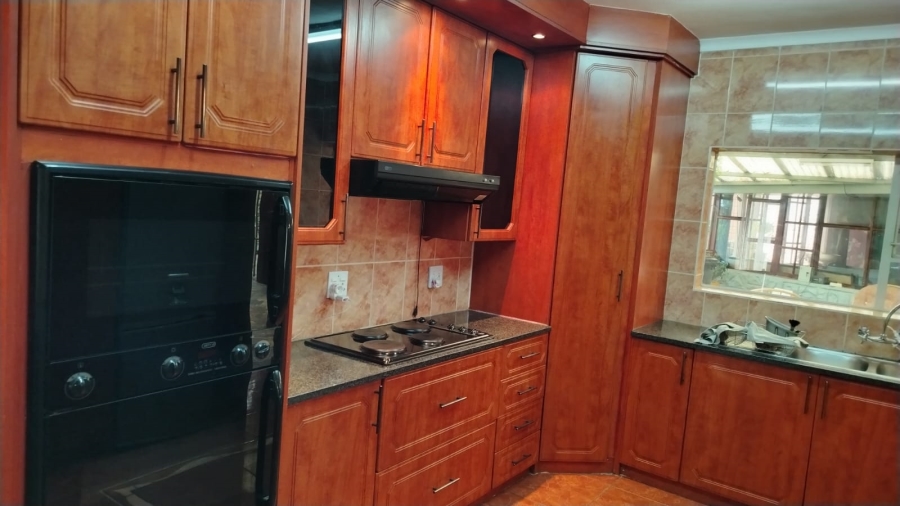 5 Bedroom Property for Sale in Del Judor Ext 2 Mpumalanga