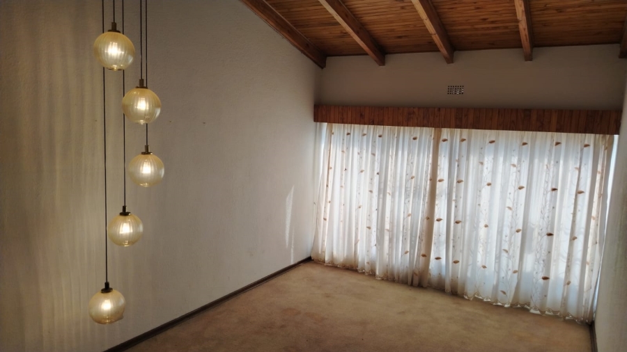5 Bedroom Property for Sale in Del Judor Ext 2 Mpumalanga