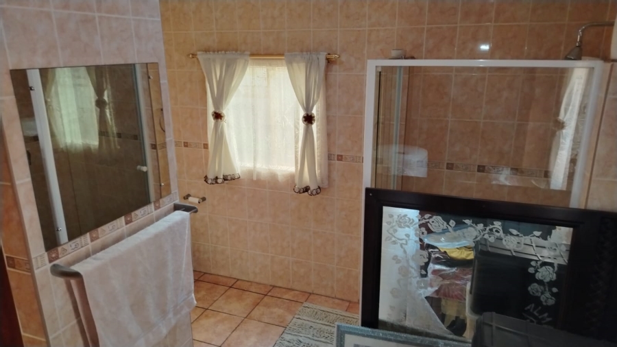 5 Bedroom Property for Sale in Del Judor Ext 2 Mpumalanga