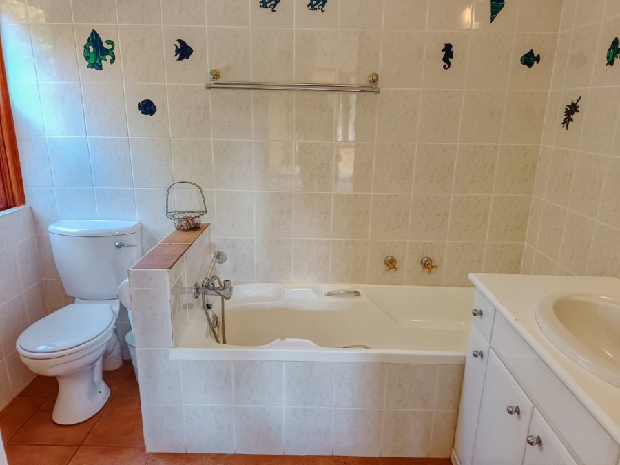 3 Bedroom Property for Sale in White River Country Estate Mpumalanga