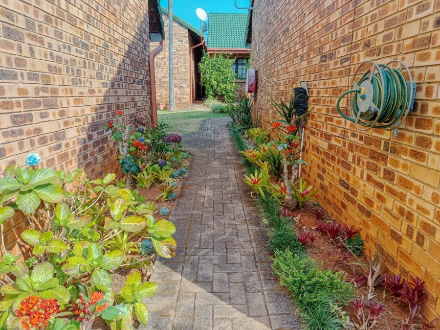 1 Bedroom Property for Sale in White River Ext 15 Mpumalanga