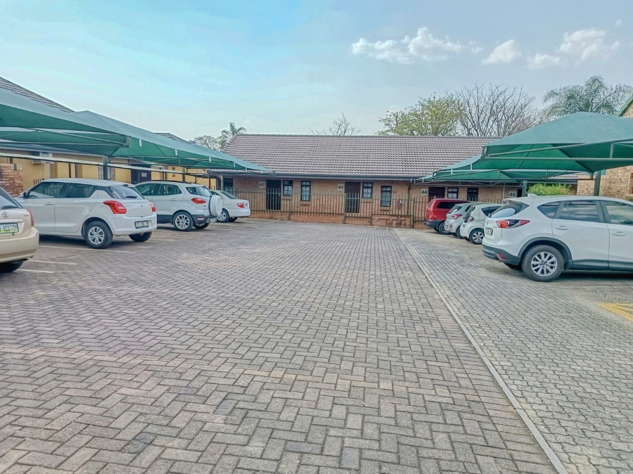 1 Bedroom Property for Sale in White River Ext 15 Mpumalanga