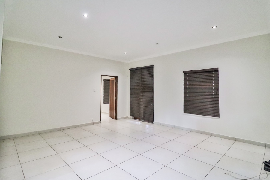 Commercial Property for Sale in White River AH Mpumalanga
