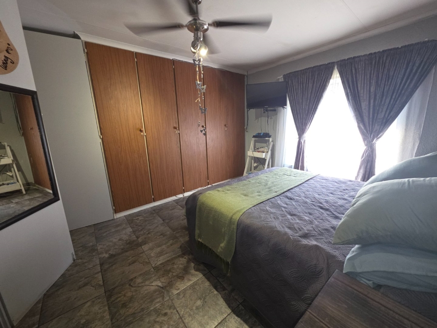 4 Bedroom Property for Sale in Kruinpark Mpumalanga