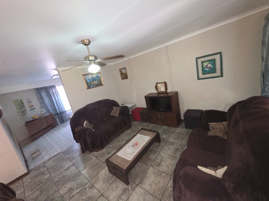 4 Bedroom Property for Sale in Kruinpark Mpumalanga