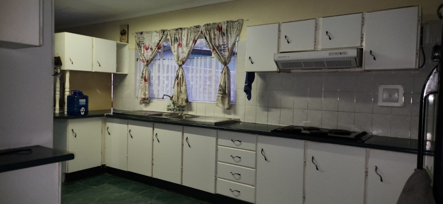 4 Bedroom Property for Sale in Kruinpark Mpumalanga