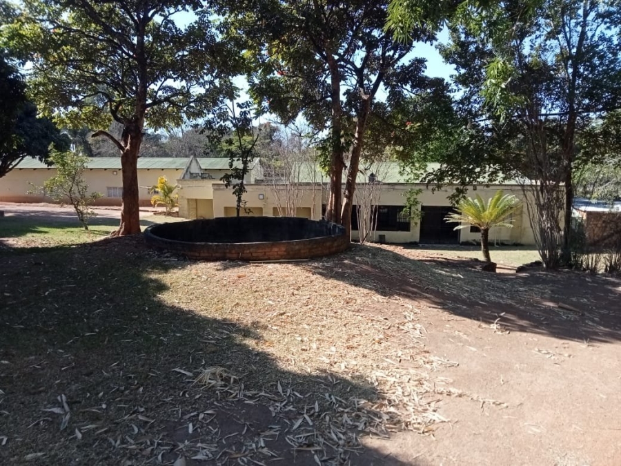 Commercial Property for Sale in White River Estates Mpumalanga