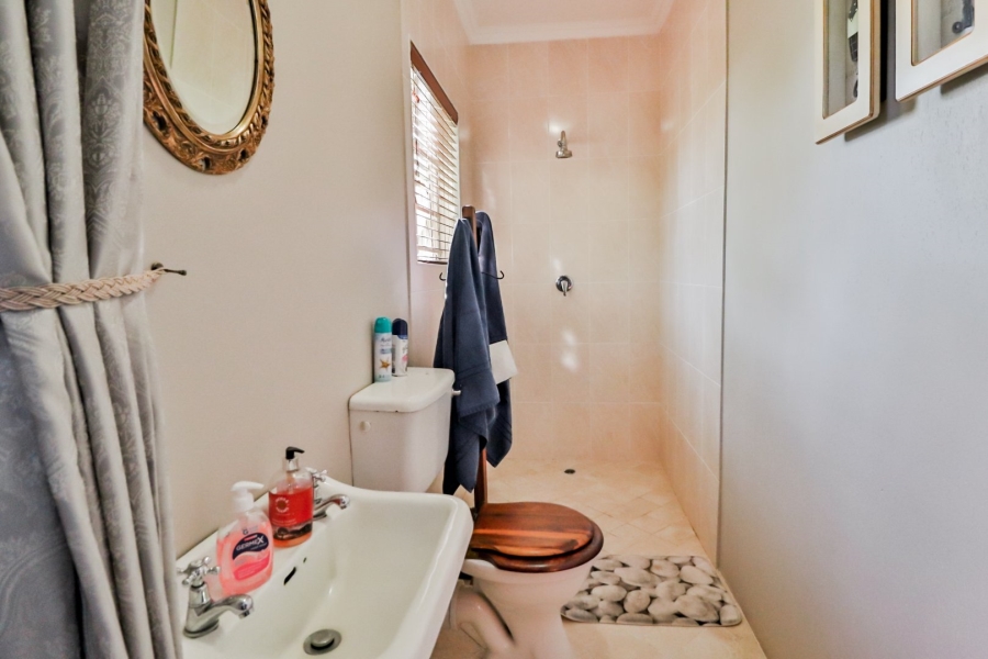5 Bedroom Property for Sale in White River Ext 3 Mpumalanga