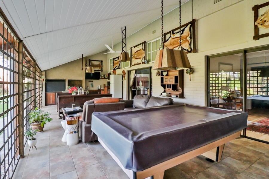 5 Bedroom Property for Sale in White River Ext 3 Mpumalanga