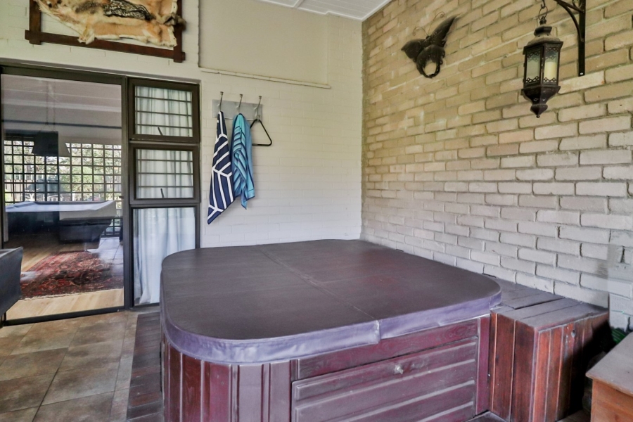 5 Bedroom Property for Sale in White River Ext 3 Mpumalanga