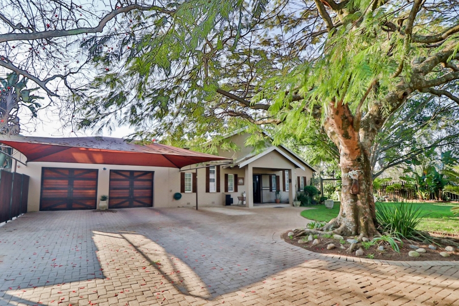5 Bedroom Property for Sale in White River Ext 3 Mpumalanga