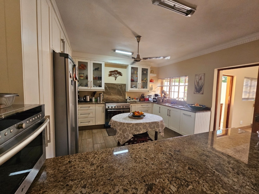Commercial Property for Sale in White River Estates Mpumalanga