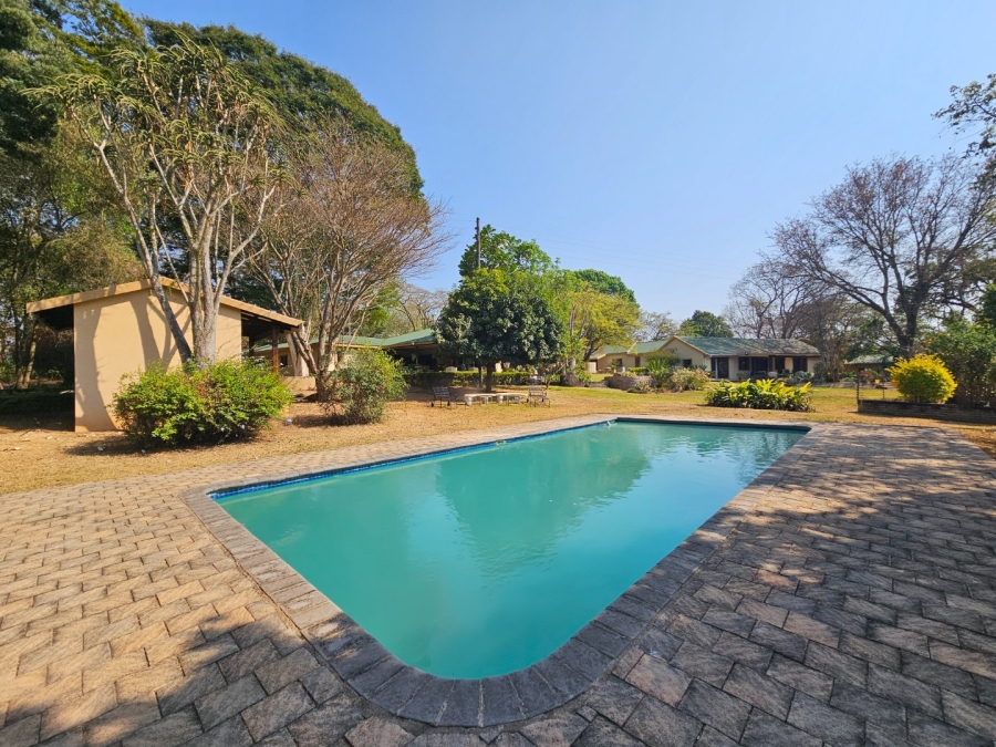 Commercial Property for Sale in White River Estates Mpumalanga