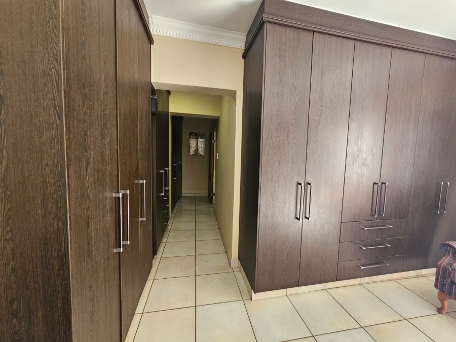 Commercial Property for Sale in White River Estates Mpumalanga
