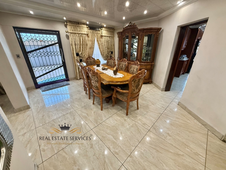 9 Bedroom Property for Sale in Aerorand Mpumalanga