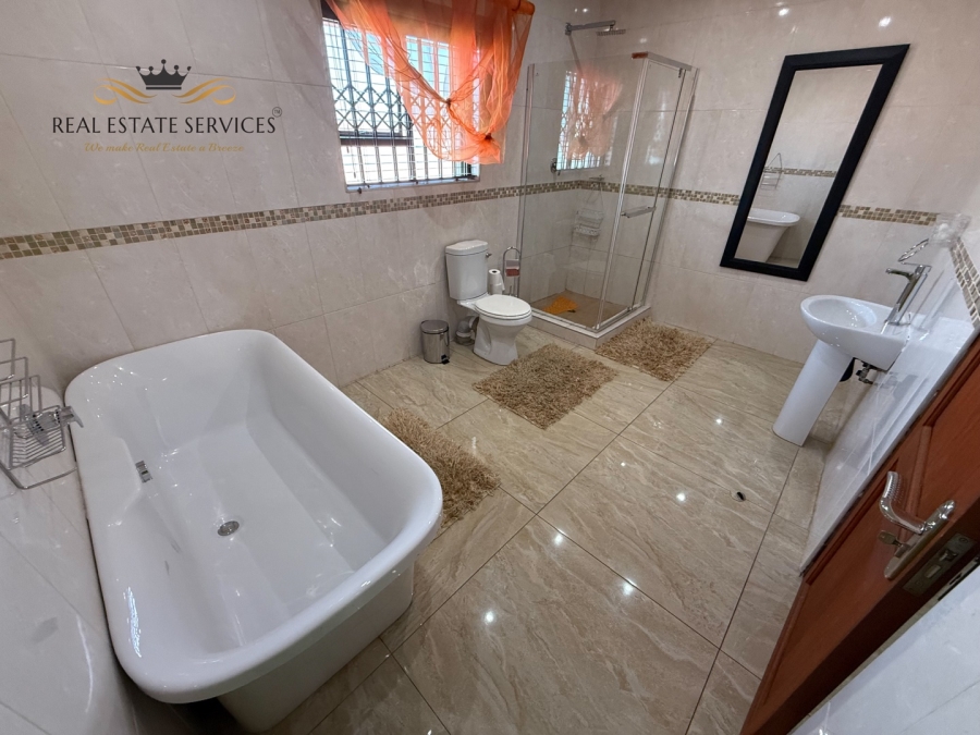 9 Bedroom Property for Sale in Aerorand Mpumalanga