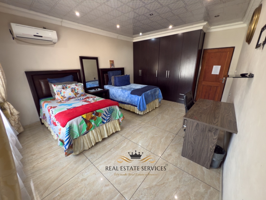 9 Bedroom Property for Sale in Aerorand Mpumalanga