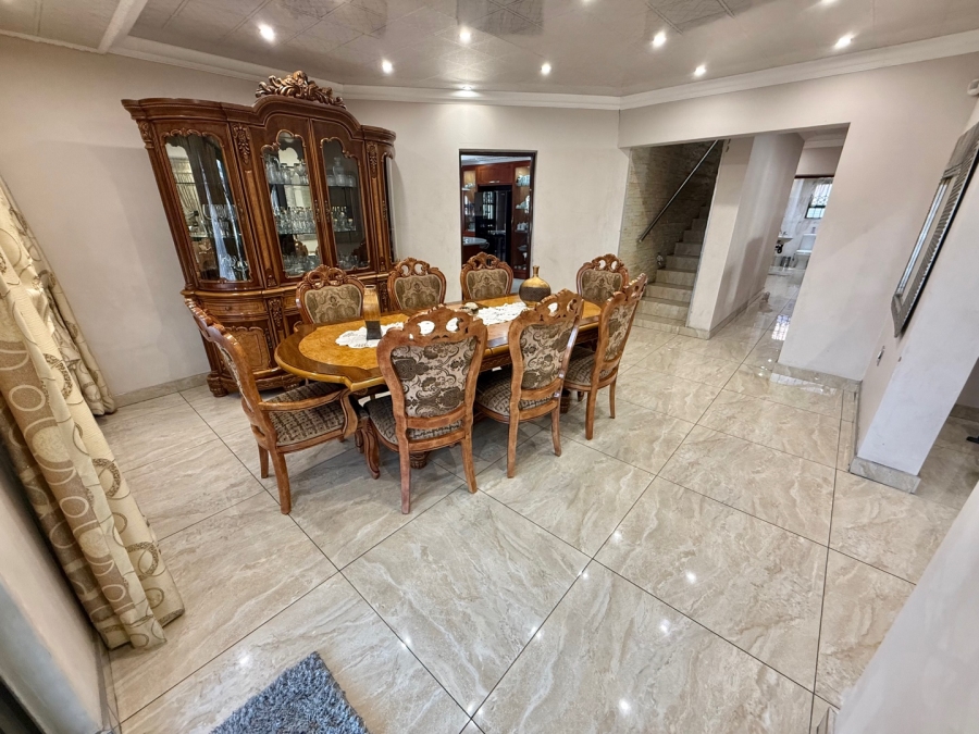 9 Bedroom Property for Sale in Aerorand Mpumalanga