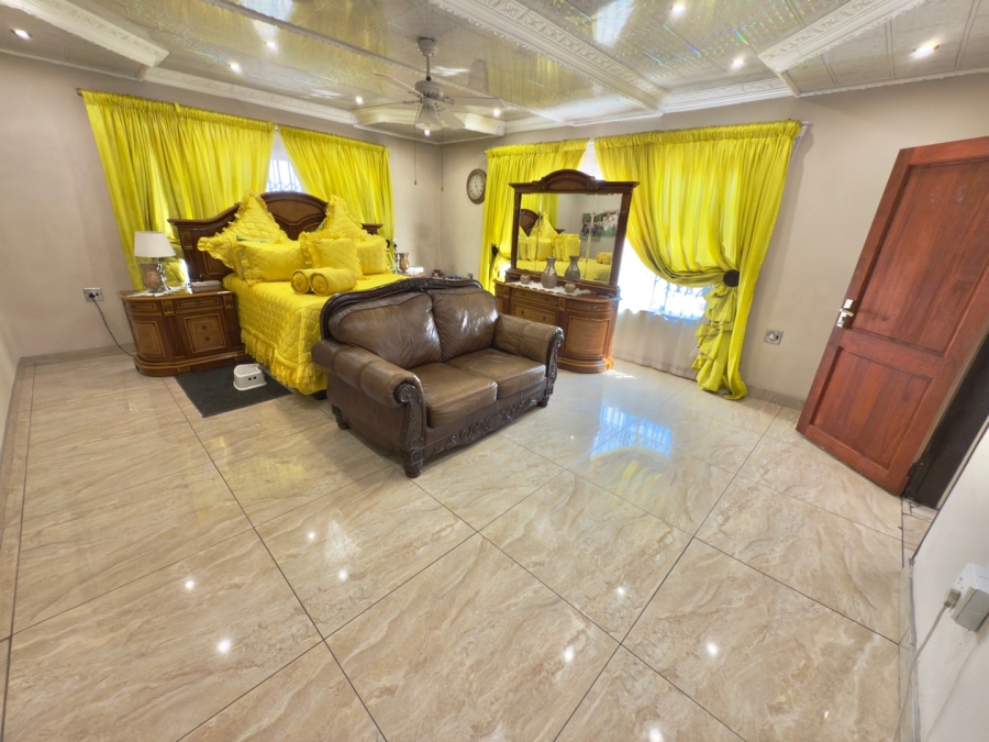 9 Bedroom Property for Sale in Aerorand Mpumalanga