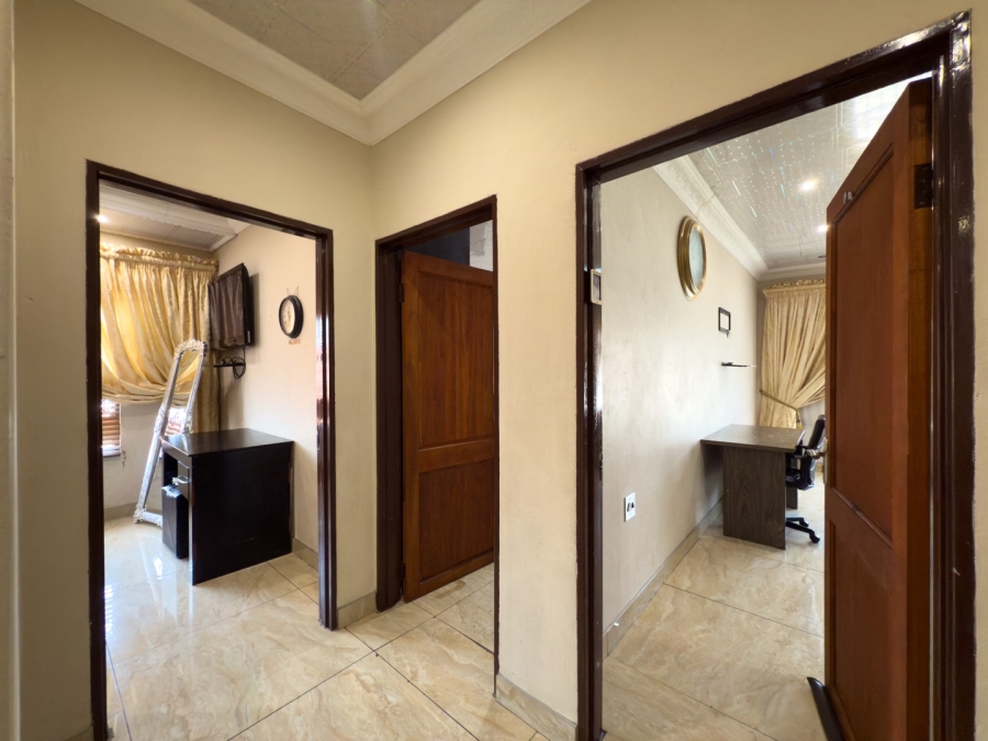 9 Bedroom Property for Sale in Aerorand Mpumalanga