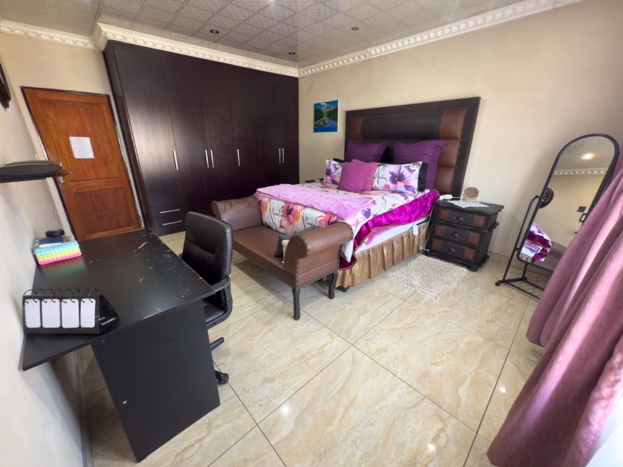 9 Bedroom Property for Sale in Aerorand Mpumalanga