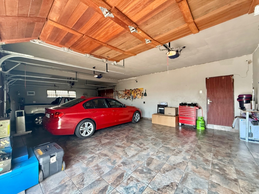 9 Bedroom Property for Sale in Aerorand Mpumalanga