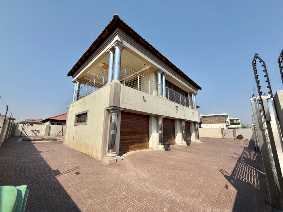 9 Bedroom Property for Sale in Aerorand Mpumalanga