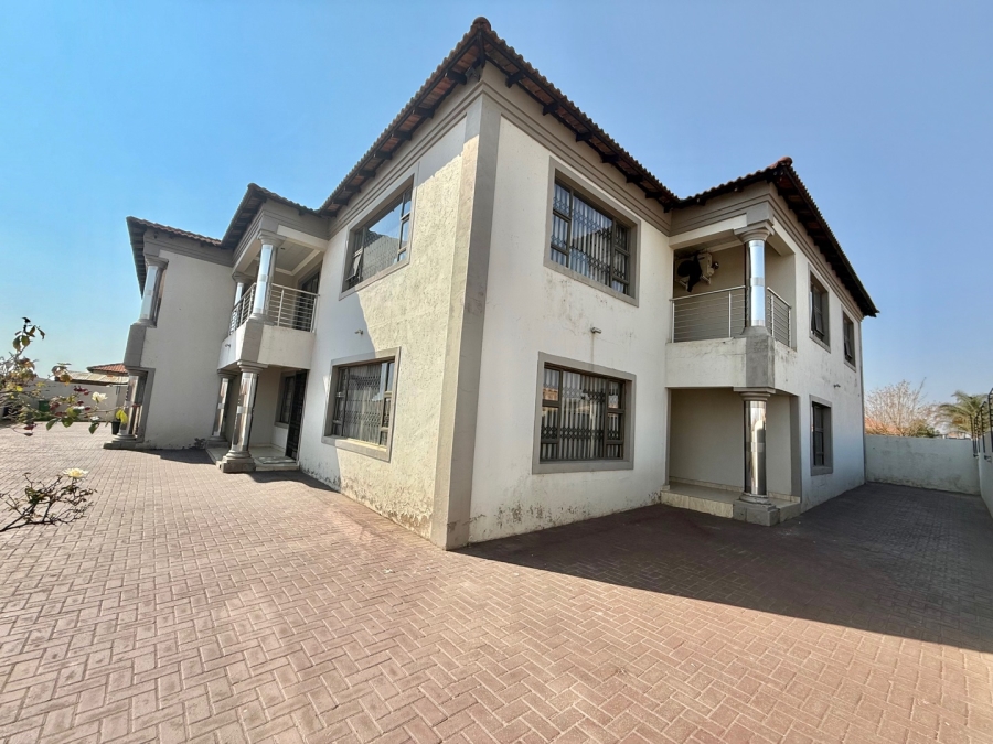 9 Bedroom Property for Sale in Aerorand Mpumalanga