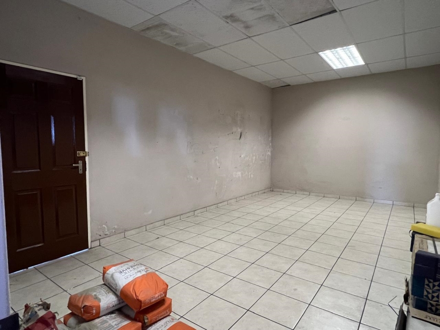 Bedroom Property for Sale in Marelden Mpumalanga