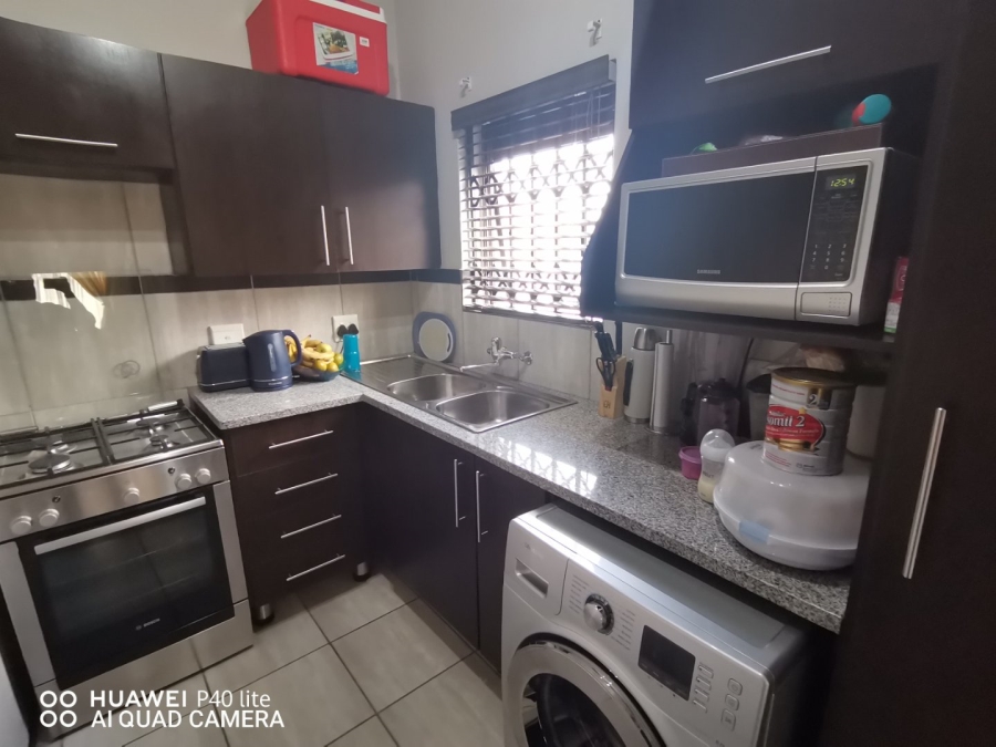 To Let 2 Bedroom Property for Rent in Terra Nova Mpumalanga