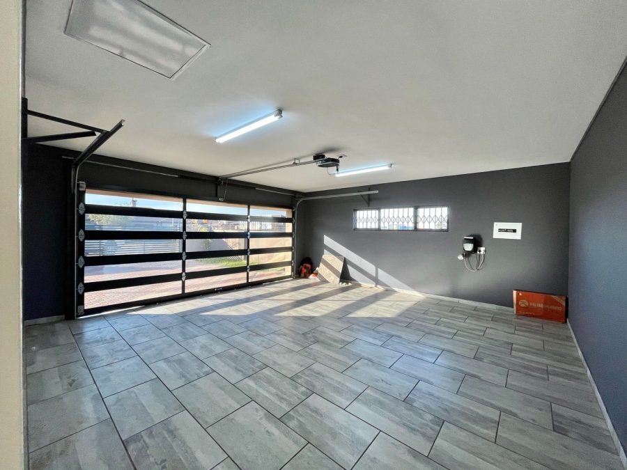 4 Bedroom Property for Sale in Aerorand Mpumalanga